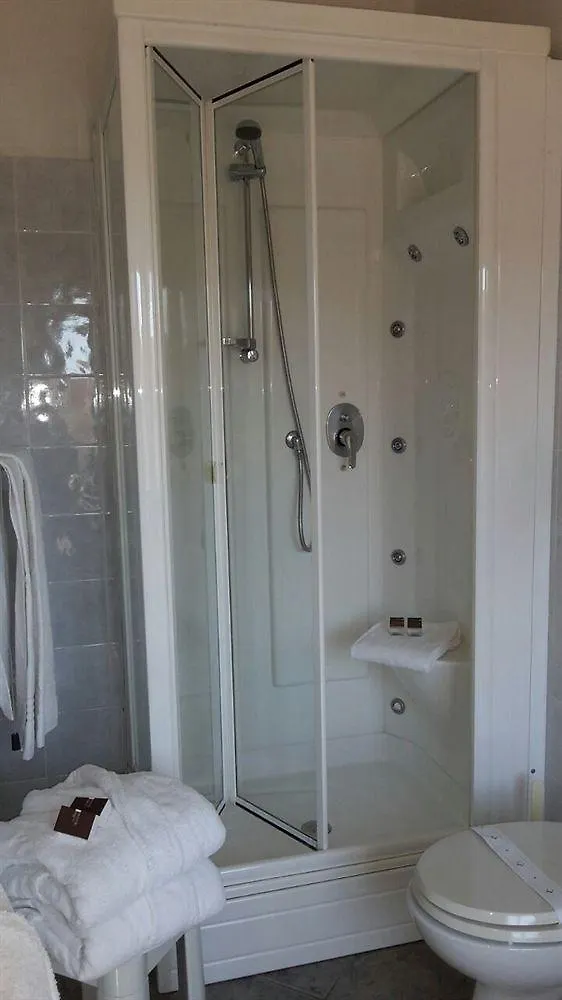 Fly Hotel Cagliari アッセミニ 3*,  イタリア